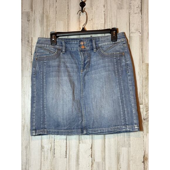 White House Black Market Dresses & Skirts - Womens White House‎ Black Market Mini Denim Skirt Size 4